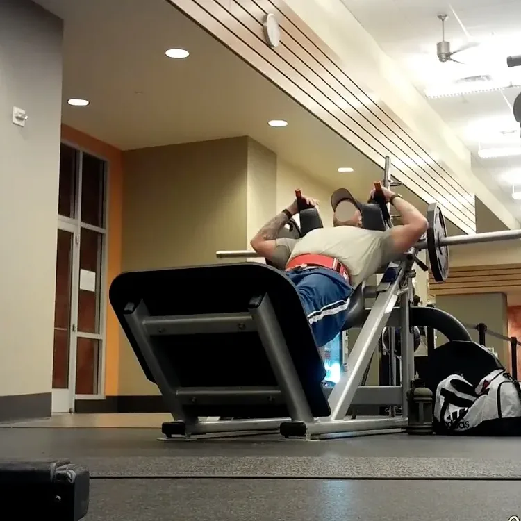 alleged injured worker captured on camera working out inside of a gym